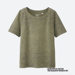 Uniqlo MOMA Shirt